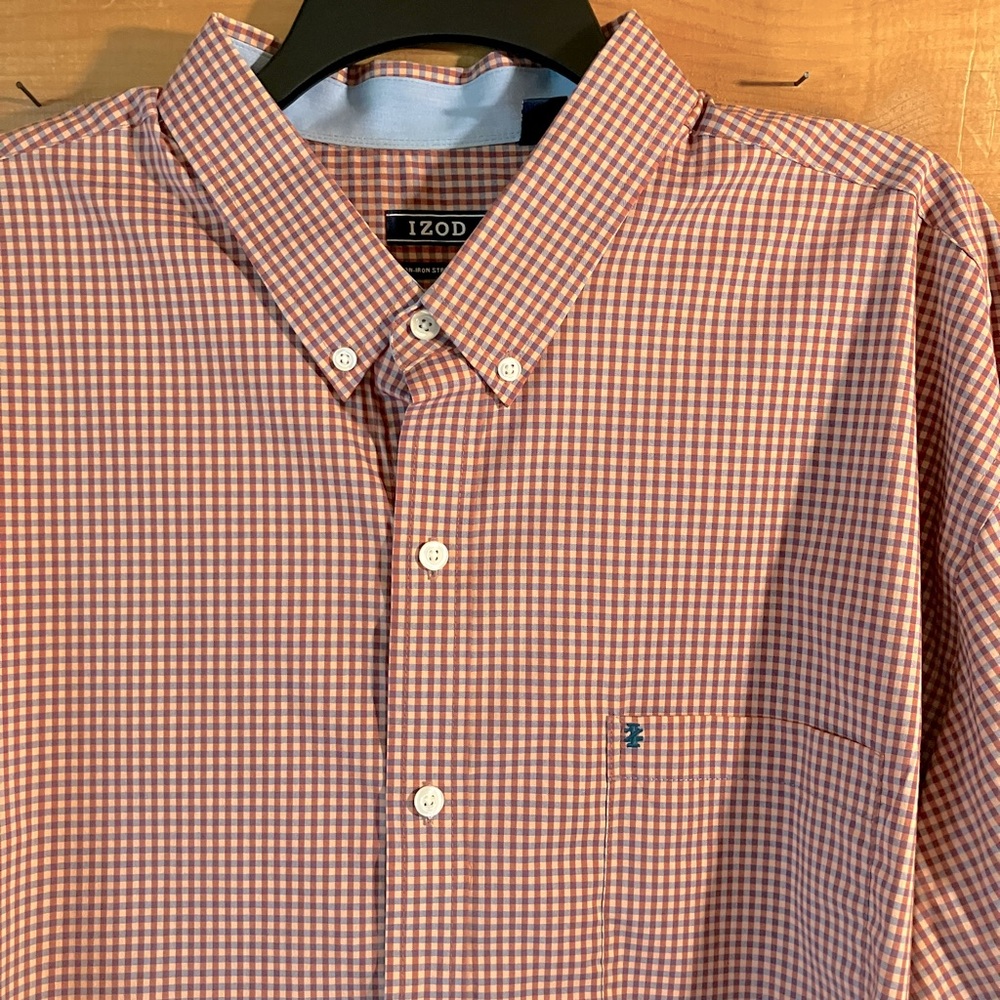 IZOD Men's Red and Blue Checkered Shirt